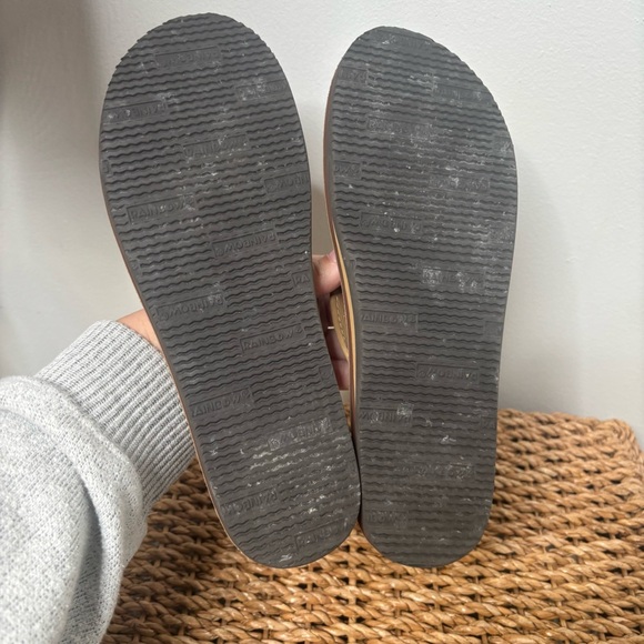 Rainbow Sandals Classic Leather Flip Flops Tan Women’s 7.5–8 Narrow/Regular Fit - Picture 3 of 8